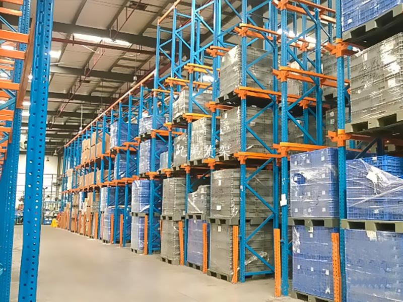 駛?cè)胧截浖茌p松玩轉(zhuǎn)10m高的倉(cāng)儲(chǔ)空間