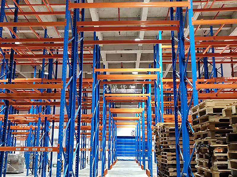 倉(cāng)儲(chǔ)貨架保養(yǎng)